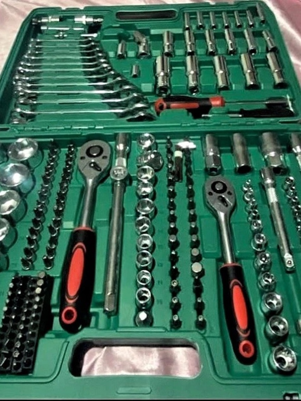 216-Piece Mechanics Socket and Wrench Tool Set, Green & Black